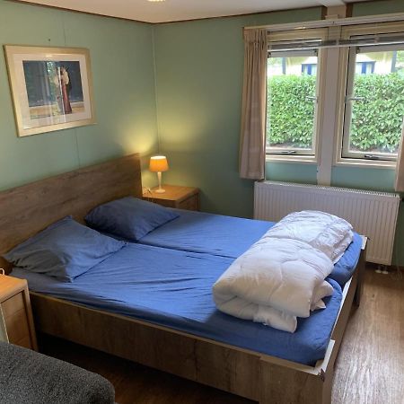 Sfeervolle Chalet Met Terras, H14 De Veldkamp, Epe, Voor 4 Personen 빌라 외부 사진