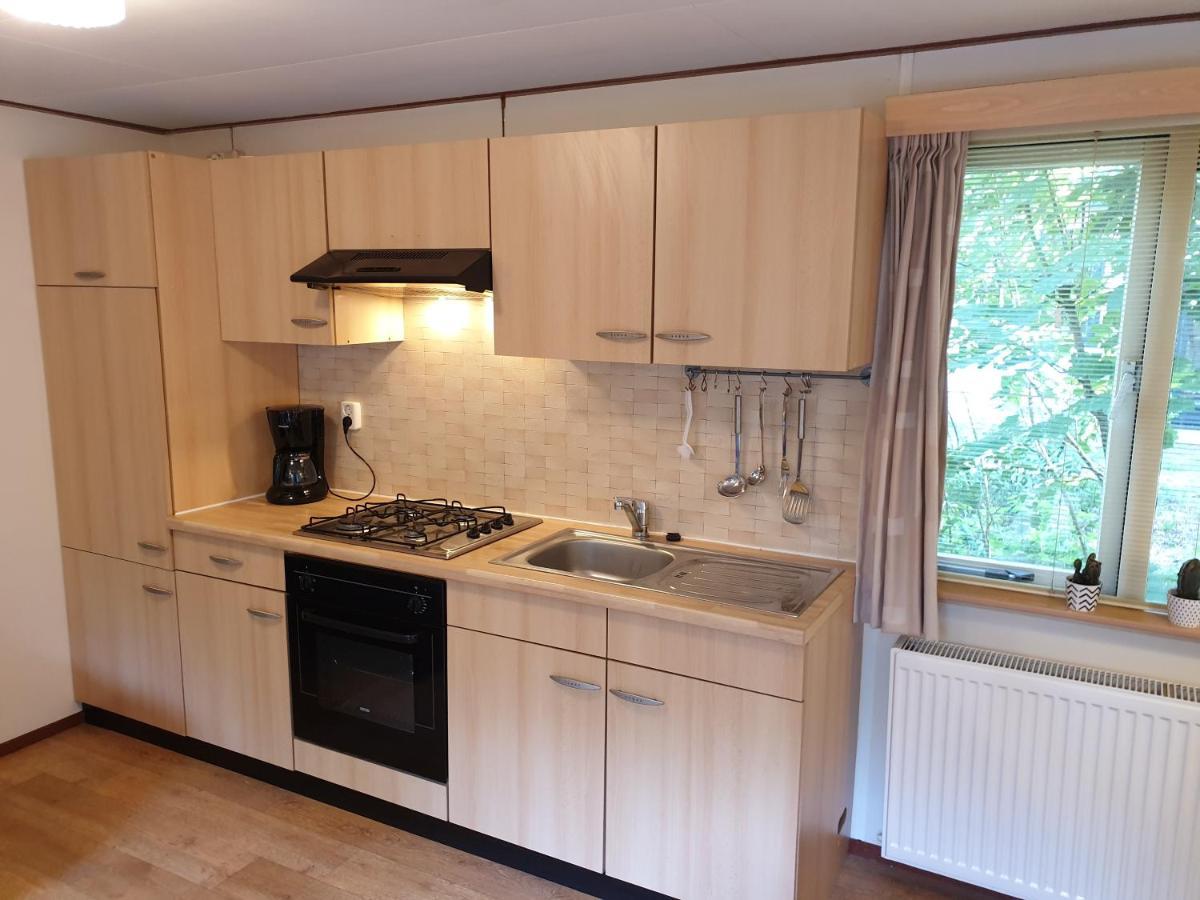 Sfeervolle Chalet Met Terras, H14 De Veldkamp, Epe, Voor 4 Personen 빌라 외부 사진